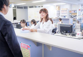 医療法人社団上桜会/【横浜/未経験歓迎】美容カウンセラー　安心の研修体制/育休産休有/平均残業月10h/年収350万円～